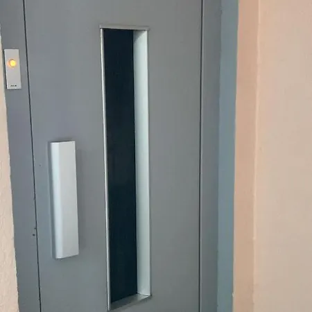 Apartment Centro 2 *